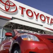 Pakistan's Toyota manufacturer shuts down the plant for two weeks