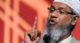 Dr. Zakir Naik criticises Pakistan for backlash after walking off stage